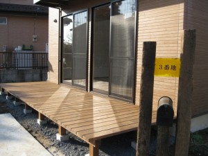 坂東アンデルセン　ウッドデッキ