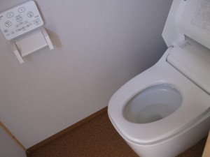 坂東アンデルセン・多機能便座